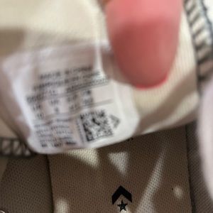 Converse Tennis Shoes